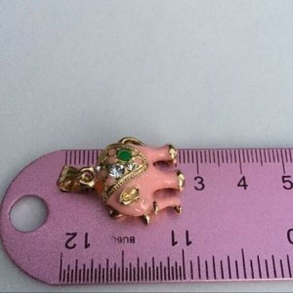 Pink Elephant Pendant - Picture 4 of 5